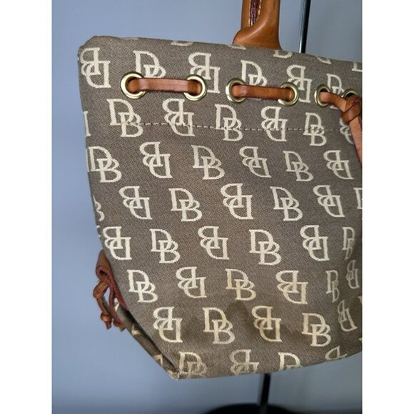 Dooney Bourke Designer Handbag Beige And Brown Canvas Bag With Tassels - Picture 5 of 12